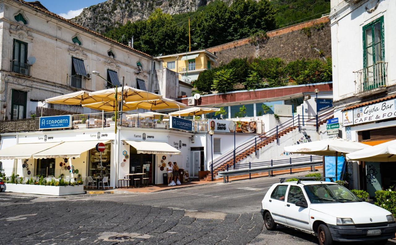---5 Minutes From The Sea ---Panorama And A-C Bed & Breakfast Vietri Bagian luar foto