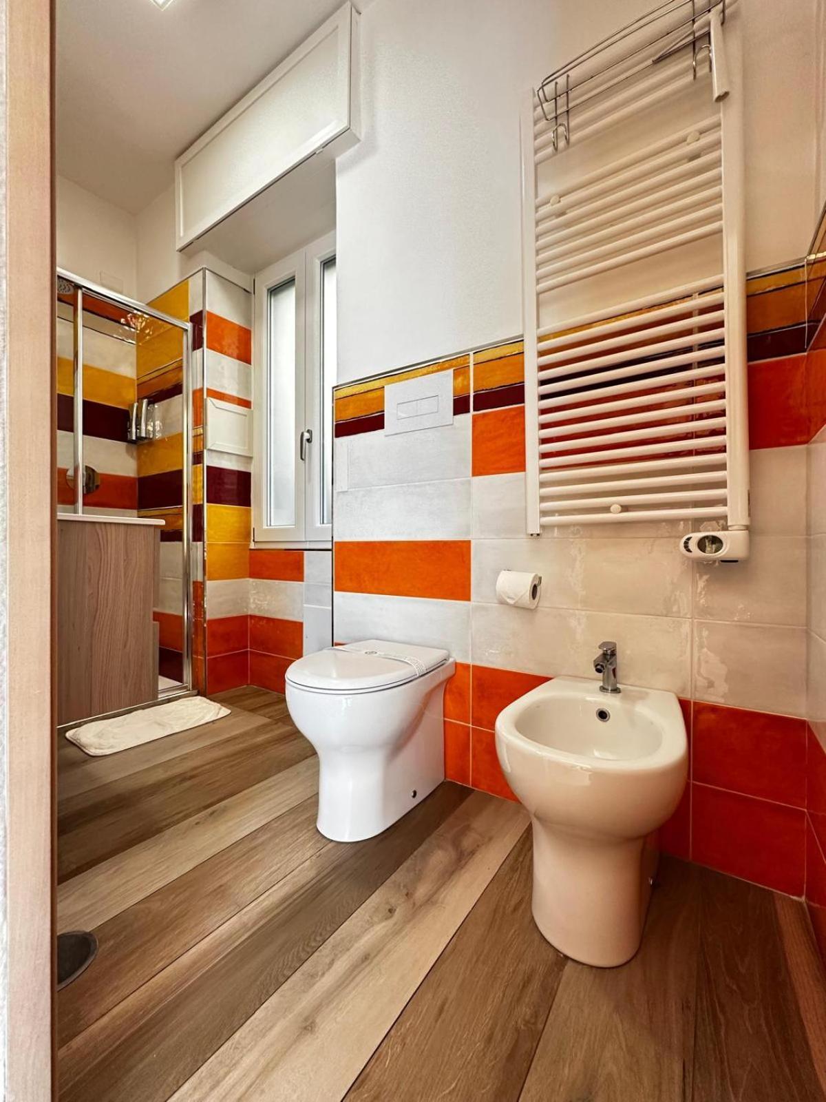 ---5 Minutes From The Sea ---Panorama And A-C Bed & Breakfast Vietri Bagian luar foto